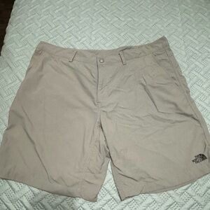 Gray North Face Flashdry Shorts SZ 40
